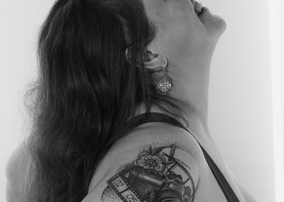 Boudoir, lachen, fröhlichkeit, Fotoshooting, boudoiristnichtnackt, bilderschön, bilderschoenludwigsburg, angelikapeetz, beautyful, girlpower, female, fotografie