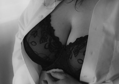 Boudoir, lachen, fröhlichkeit, Fotoshooting, boudoiristnichtnackt, bilderschön, weildueswertbist, bilderschoenludwigsburg, angelikapeetz, beautyful, girlpower, female, fotografie, glücklich