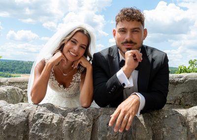 Hochzeit, lachen, fröhlichkeit, Fotoshooting, Hochzeitsfotograf, fotogräfin, bilderschön, weildueswertbist, bilderschoenludwigsburg, angelikapeetz, beautyful, girlpower, female, fotografie, glücklich, schwarzweiss, brautpaar